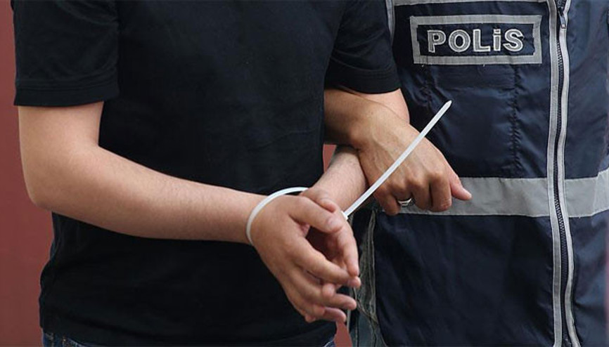 Bilgi işlem personeline FETÖ operasyonu Bilgi işlem personeline FETÖ operasyonu