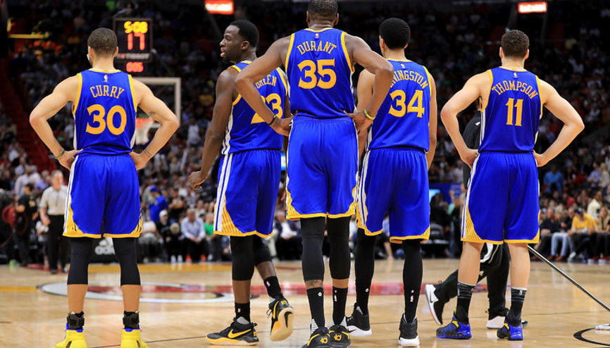 Yılın en iyi takımı Golden State Warriors
