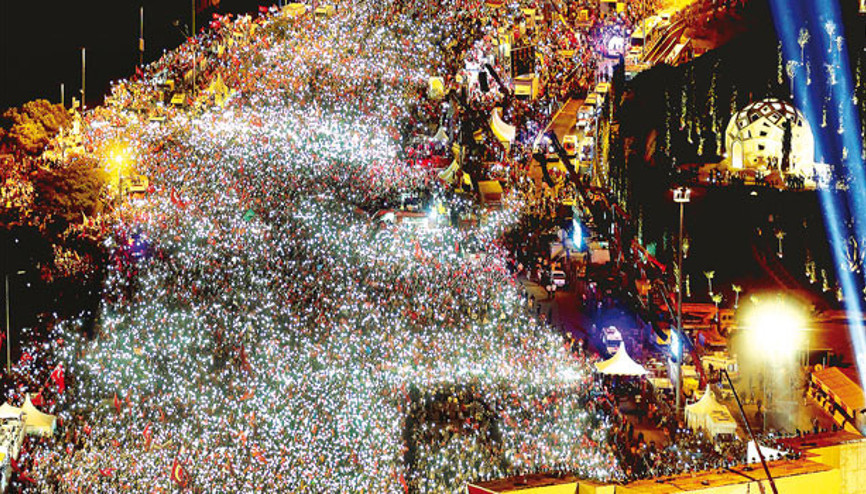 Dakika dakika 15 Temmuzun 1. yıldönümü