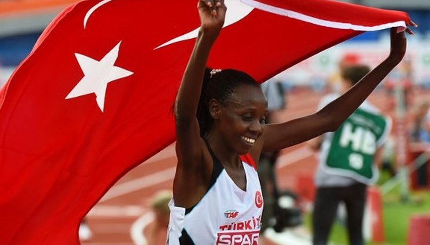 Yasemin Candan ikinci altın geldi