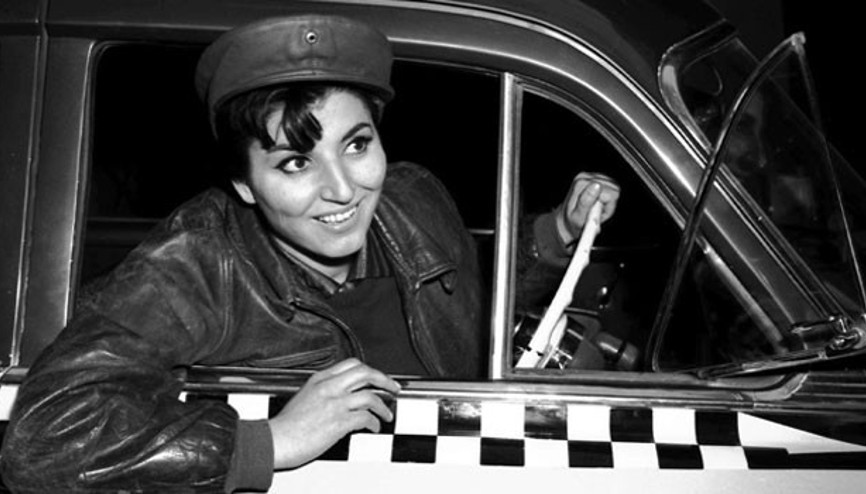 Yeşilçamın en delikanlı yıldızıydı: Sezer Sezin hayatını kaybetti