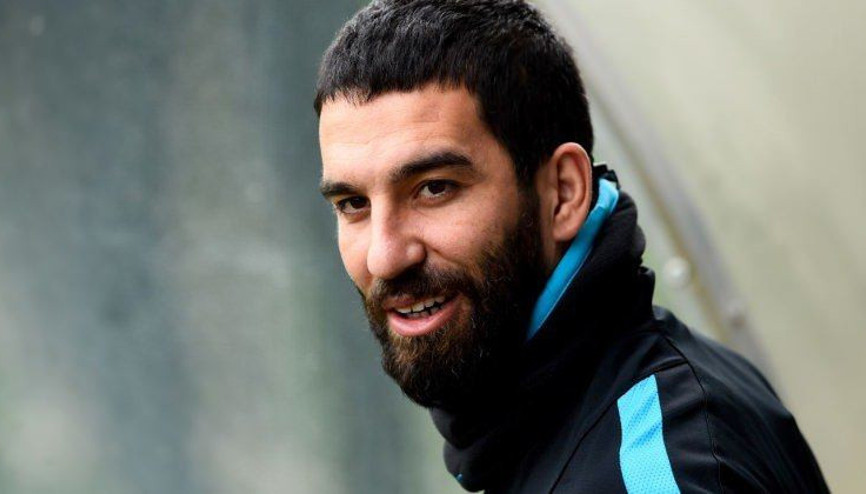 Arda Turanın son bombası Yüzük...
