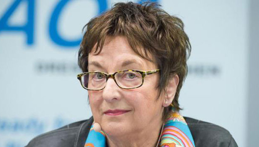 Zypries: Alman şirketlerin Türkiyede yatırım yapması çok zor