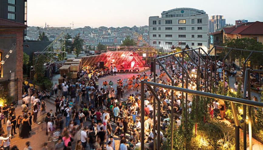 Metropolde başka bir mahalle Metropolde başka bir mahalle