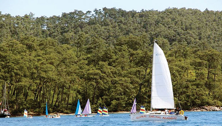 Yelken açıp gidelim