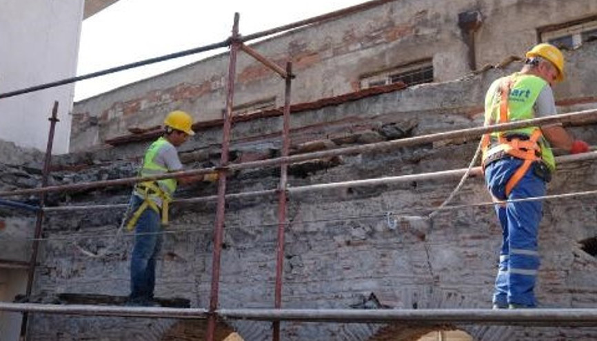 EGİAD’dan Kemeraltı’nda tarihi kültür merkezi EGİAD’dan Kemeraltı’nda tarihi kültür merkezi