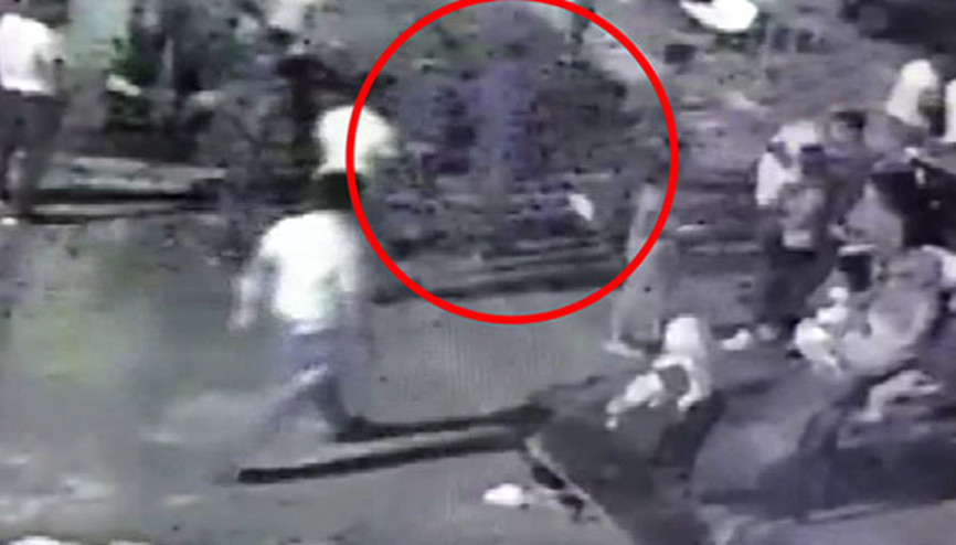 Parktaki asker uğurlaması kanlı bitti: 1i çocuk 5 yaralı