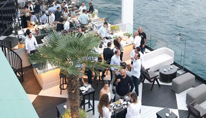 Bu yerin beni hayata bağlayacağını düşünüyorum