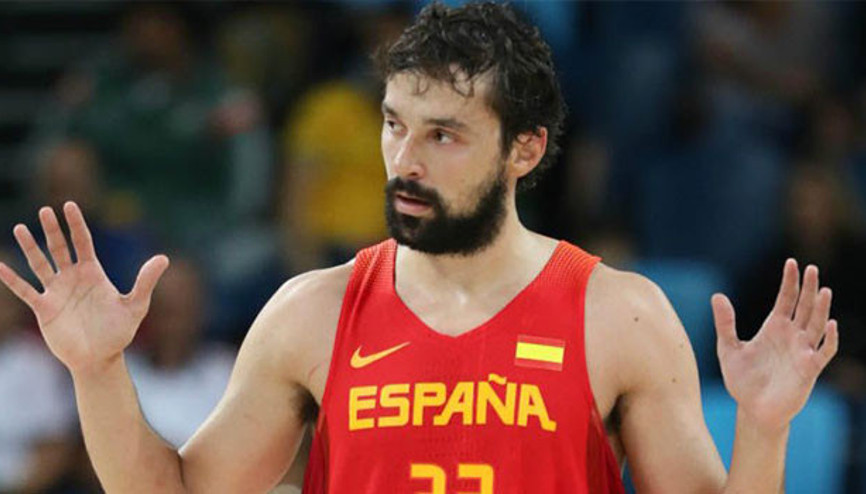 Llull, sevenlerini üzdü...