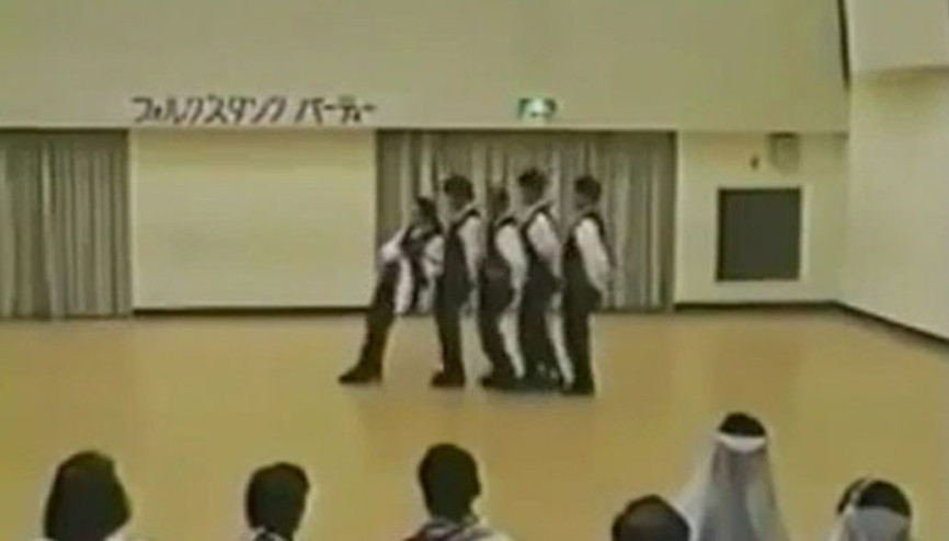 Japonlardan Sivas halayı