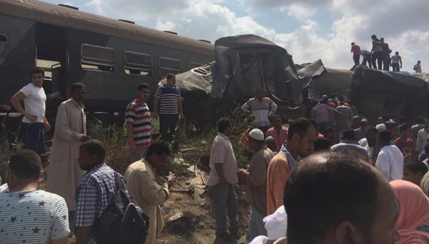 Mısırda tren faciası Onlarca ölü ve yaralı