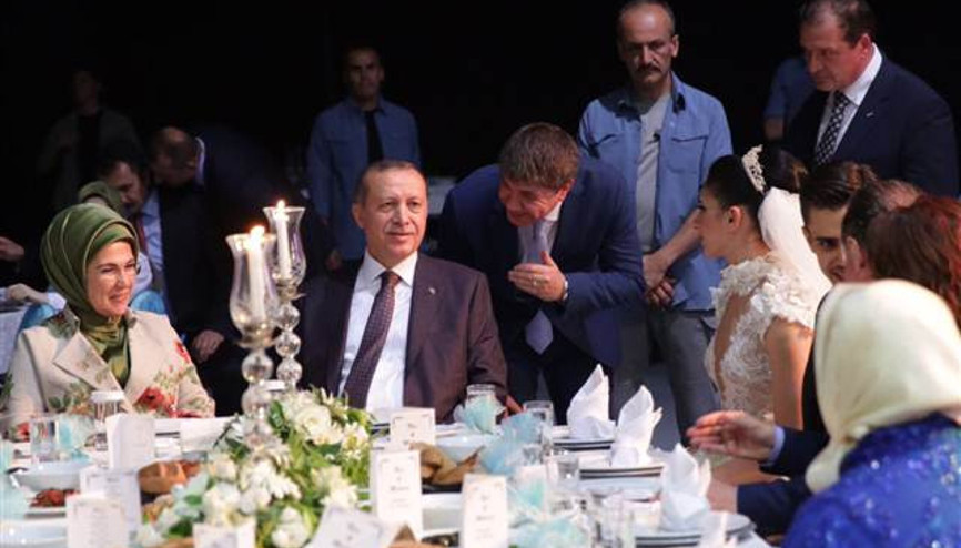 Cumhurbaşkanı Erdoğan Milli tekvandocunun düğününe katıldı