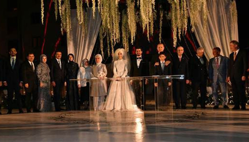 Cumhurbaşkanı Erdoğan nikah şahidi oldu