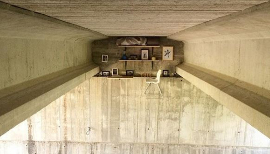 Ofisine çok gelip giden olmasından sıkılınca kendine öyle bir stüdyo yaptı ki...