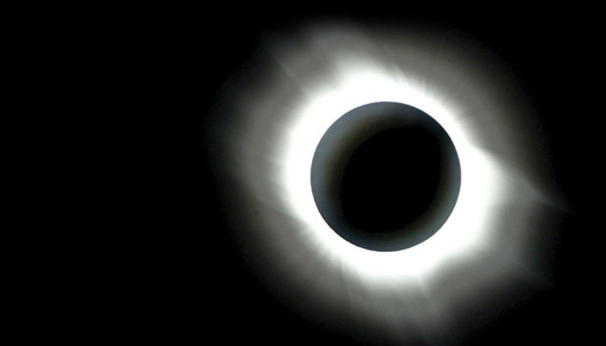 Amerikalılar güneşe tutuldu Amerikalılar güneşe tutuldu