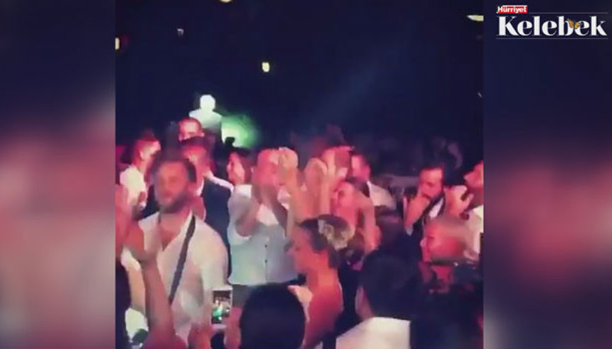 Özgür Çevik çaldı Hazal Kaya oynadı