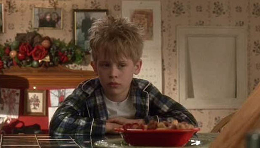 Evde tek başına gerçek oldu: Anneleri bir ay tatile çıktı