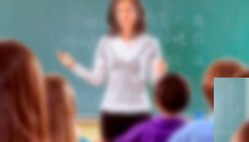 Devlet okulunda tecrübeli öğretmen için veliden para alındığı iddia edildi