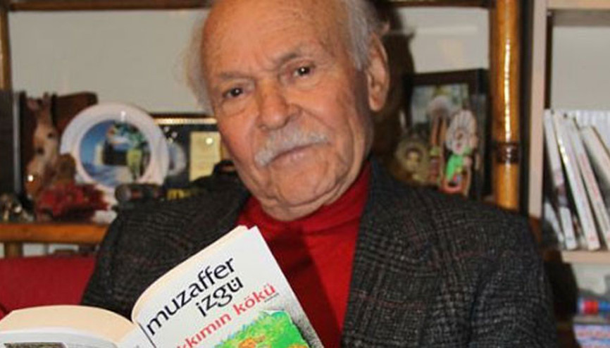 Yazar Muzaffer İzgü hayatını kaybetti