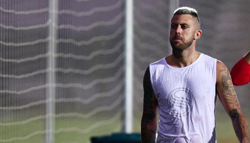 Antalyasporda Menez, sahalara dönüyor