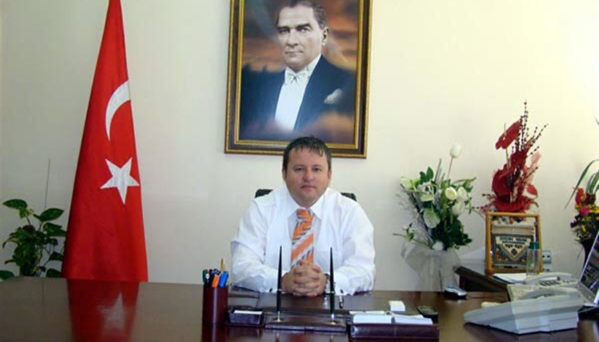 Beylik tabancası ateş aldı: Vali Yardımcısı yaralandı