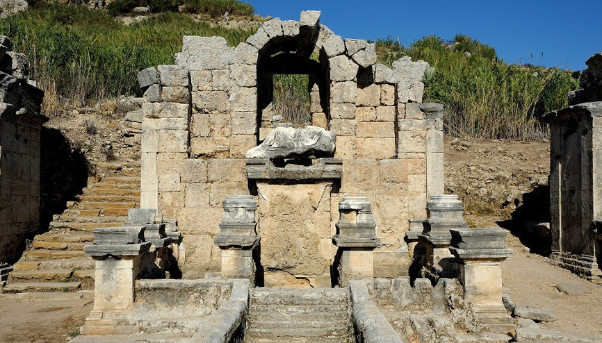 Perge’yi görmeyen Antalya’yı görmüş sayılmaz