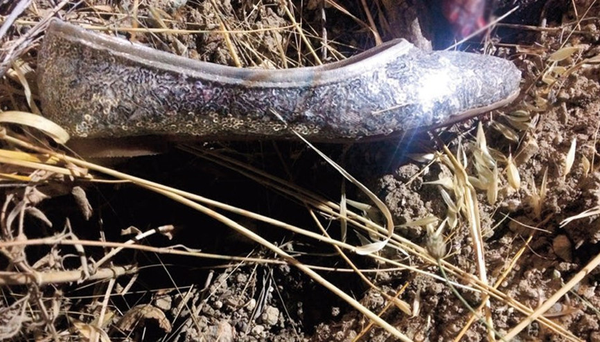 38 numara babet ve takma tırnaklardan iz sürülüyor...