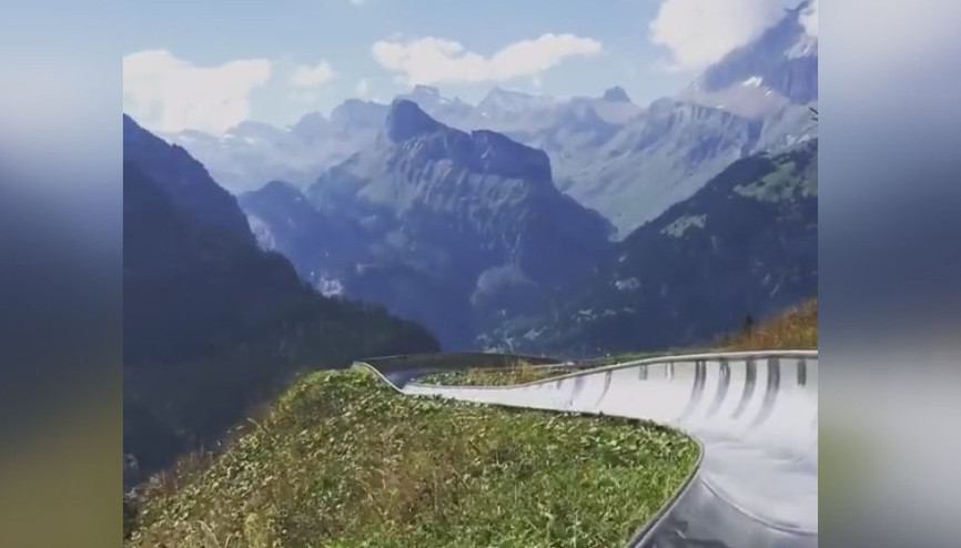 Eşsiz bir kaydırak eğlencesi