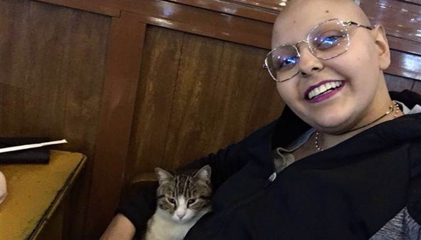 Liseli Reyan kanserle verdiği mücadeleyi kaybetti