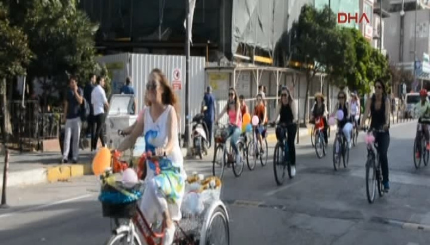 Süslü Kadınlar Bandırmada pedal çevirdi