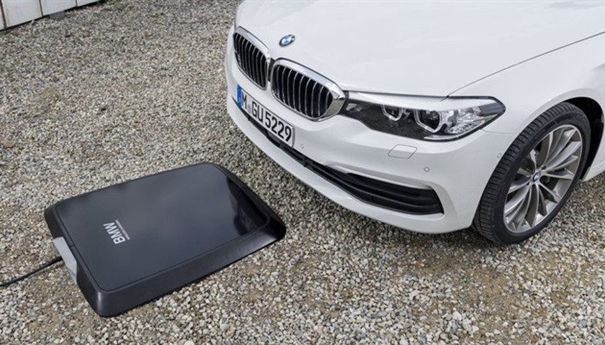 BMWden kablosuz şarj cihazı