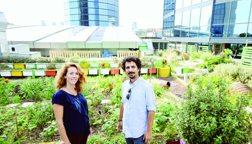 Yeni bir dünya için yeni bir insanlık lazım Yeni bir dünya için yeni bir insanlık lazım