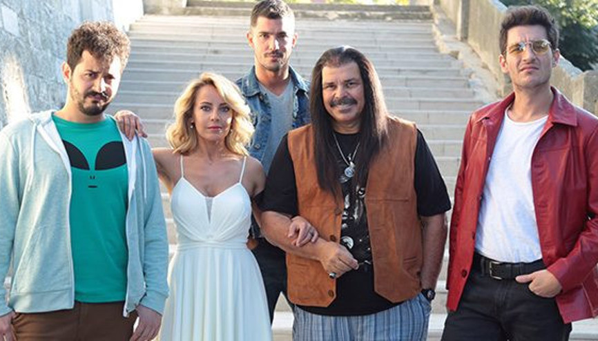 Klavye Delikanlıları dizisinin oyuncuları kimler İşte dizisinin konusu ve oyuncu kadrosu