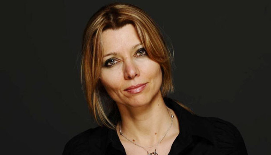 Elif Şafak: Bugüne dek biseksüel olduğumu hiç söyleyemedim