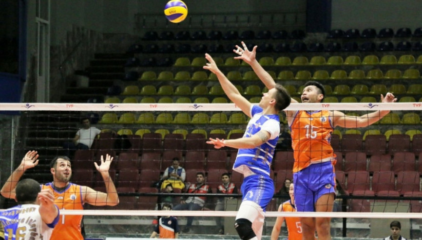 İstanbul Büyükşehir Belediyespor set vermedi