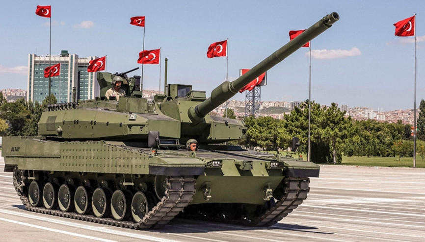 Altay tankına yerli motor için yeni ihale