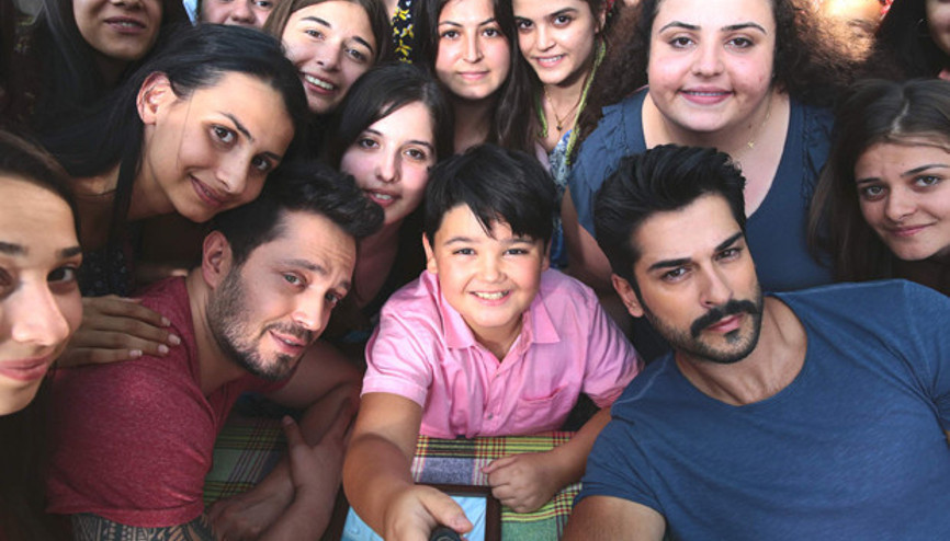 Boz ve Özçivit kardeşlerden selfie rekoru