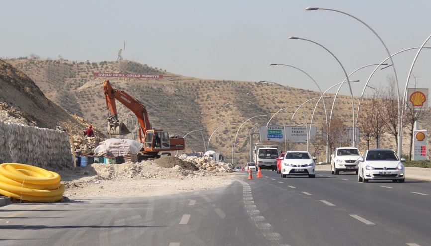 Eskişehir Yolu’nda istinat trafiği