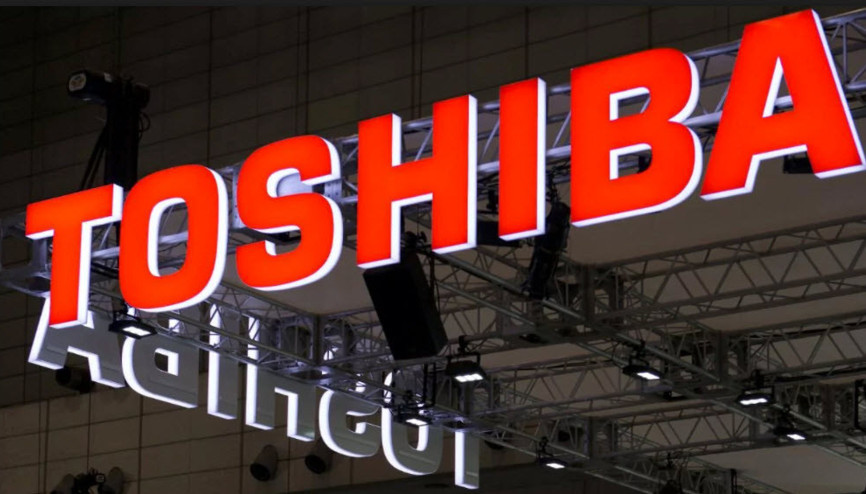 Zor günler geçiren Toshibaya şimdi de inceleme başlatıldı Sebebi ise...