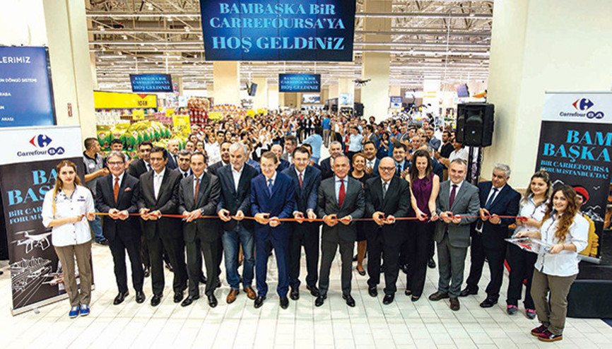 Yeni hipermarkete 13 milyon TL yatırdı