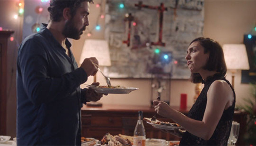 Bir dizi sahnesi ve mercimek köftesi...