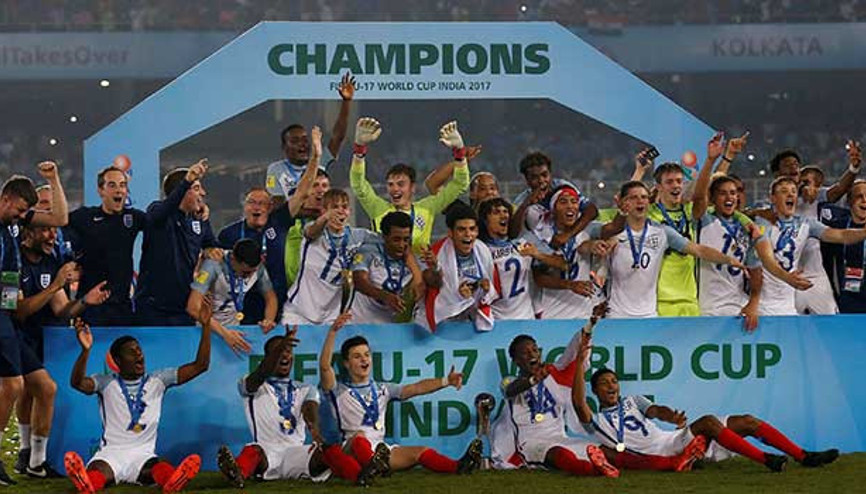 İngiltere tarih yazıyor