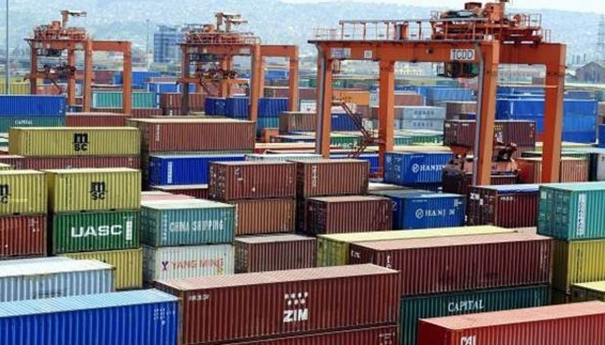 Dış ticaret açığı Ekimde 7.36 milyar dolar oldu