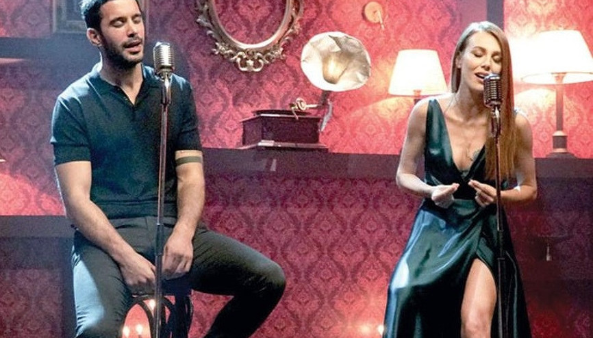 Barış ve Elçin büyüledi
