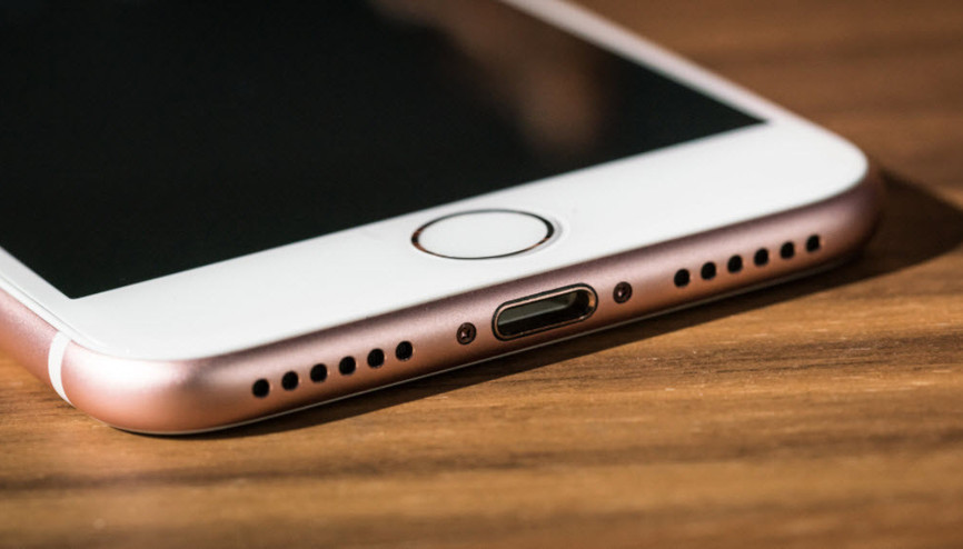 iOS 11 yüklü iPhone 7yi defalarca hacklediler