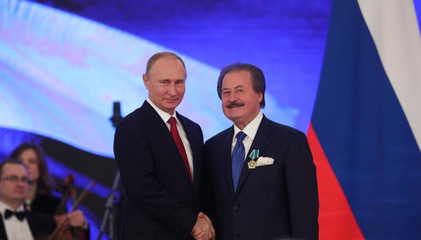 Putinden Türk iş adamına dostluk nişanı Putinden Türk iş adamına dostluk nişanı