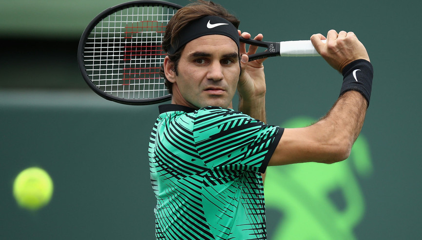 Federer Londrada yarı finalde