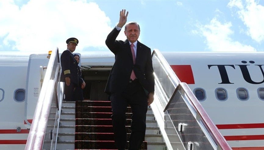 Cumhurbaşkanı Erdoğanın uçağında sürpriz isim