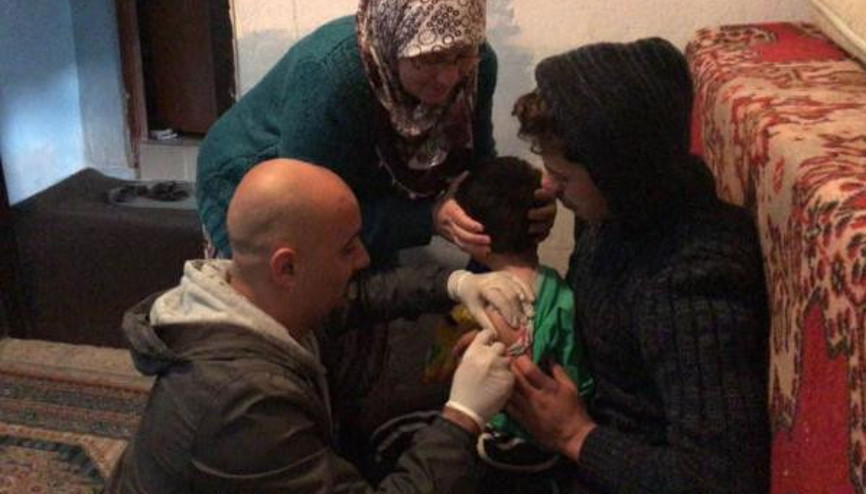 Haymanada Suriyeli çocuklar aşılandı