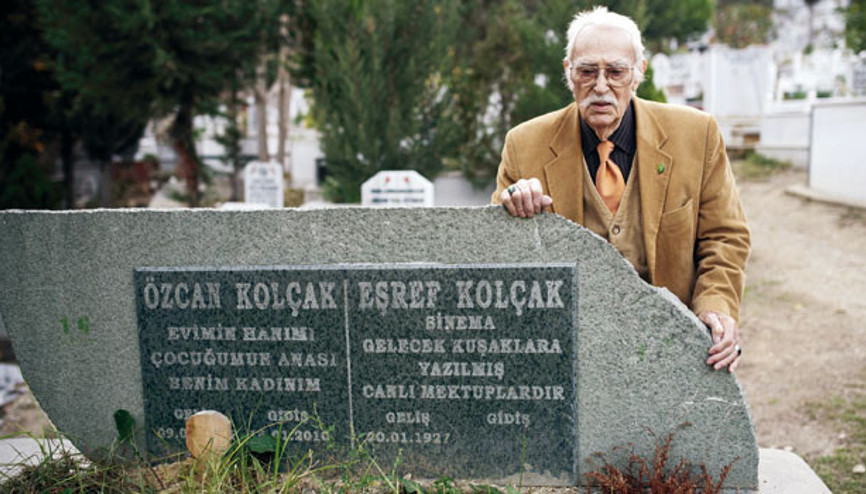 Cenazede Hangi artistler gelecek diye sordular bu nasıl insanlık